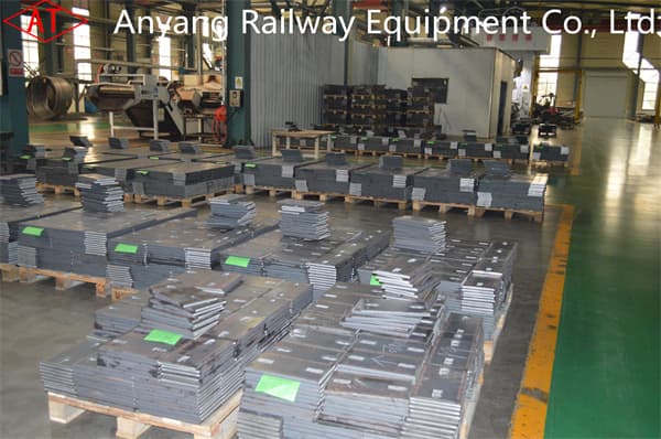 Professional Manufacturer of Railroad Rail Tie Plates in China