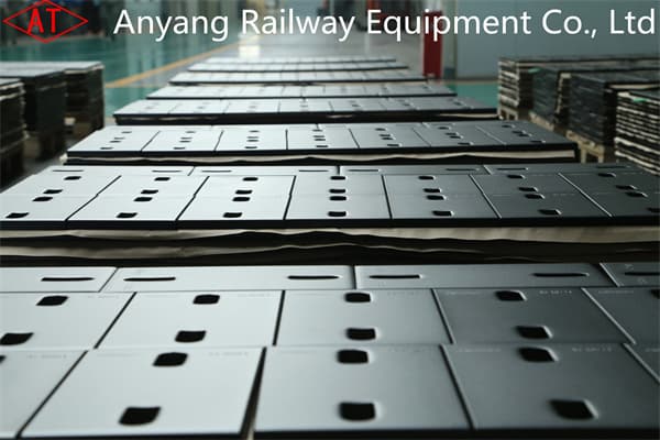 Railway Track Components – Railroad Iron Tie Plates for sale