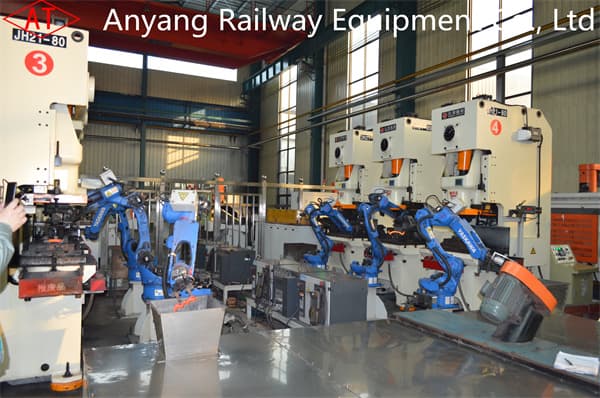 Tension Clamps, Spring Clips for Railway Rail Fastening System Factory