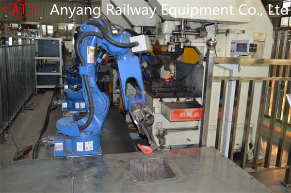 Rail Clips, Tension Clamps for Railway Rail Fastening System Producer