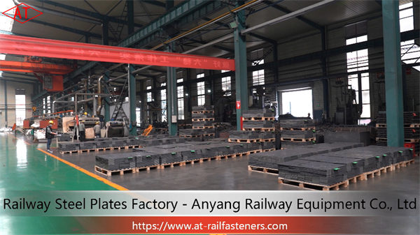 China Railway Rail Steel Plates, Tie Plates Manufacturer