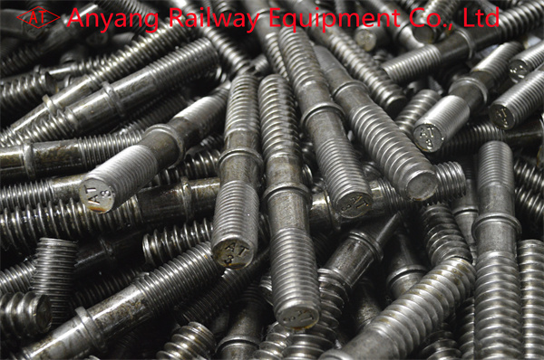 China 24*195 Railway Spikes for Type I, II, III Railroad Fastening System Manufacturer