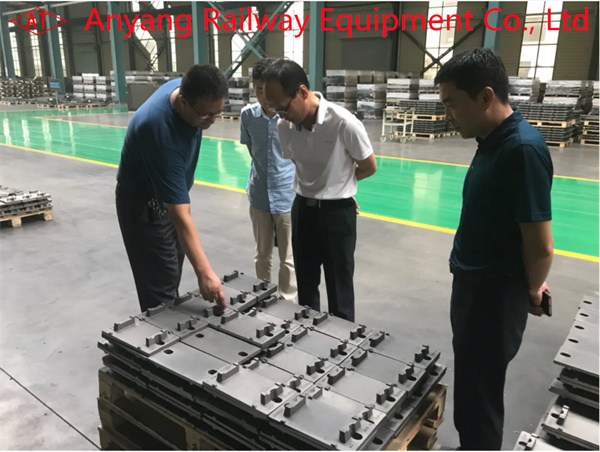 China Railway Steel Tie Plates for Fastener Assembly Supplier