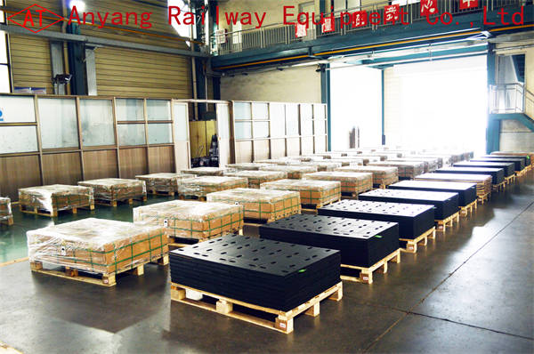 China Railway Tie Plates -Railway Base Plates Producer