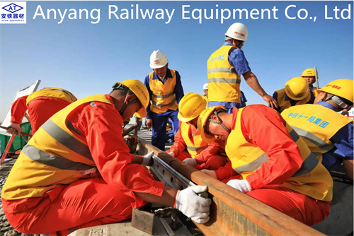 China Fastening Systems Manufacturer for Hotan-Ruoqiang Railway
