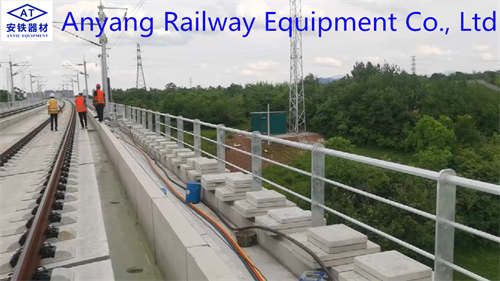 China Railway Guardrails, Fences Manufacturer
